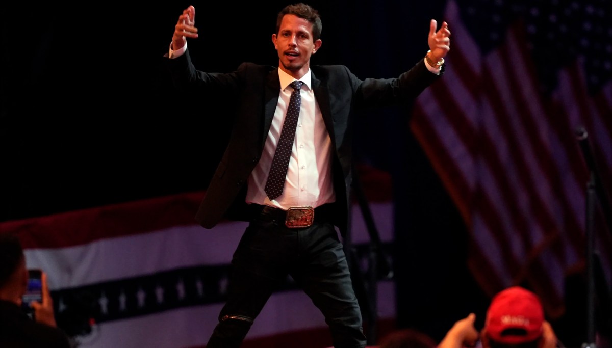 Comedian Tony Hinchcliffe says money was not why he spoke at Trump's(02)