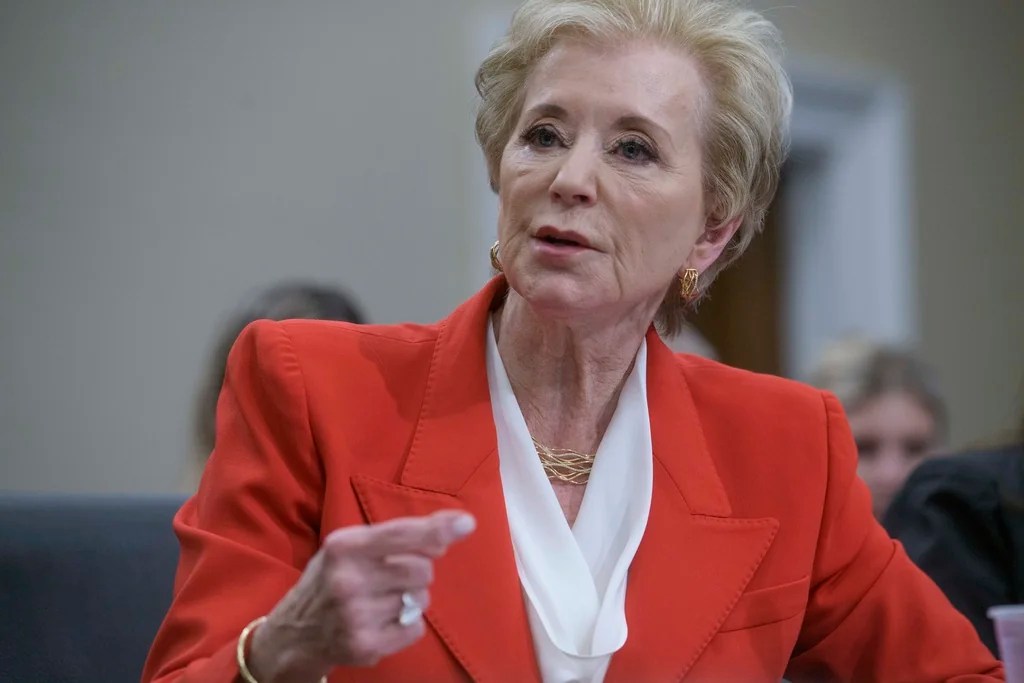Why do Fairfax Democrats keep fighting for racism in schools?