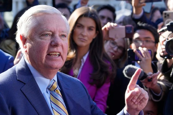 Lindsey Graham delays shutdown vote over $500,000 ‘Arctic Frost’ benefit