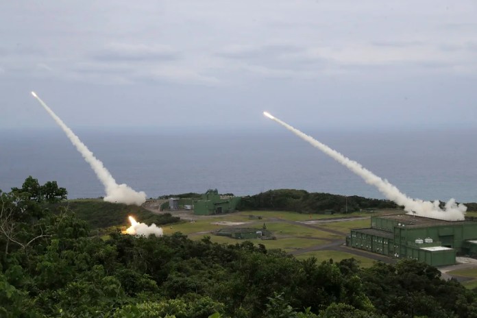 Trump should stick to his guns on Taiwan