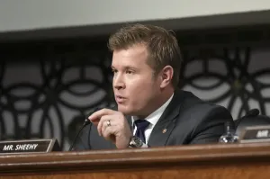 Sheehy calls for Rubio to take over Iran negotiations if Vance can’t swing it