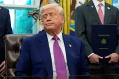 Trump dismisses concerns over Qatari jet that could be new Air Force One