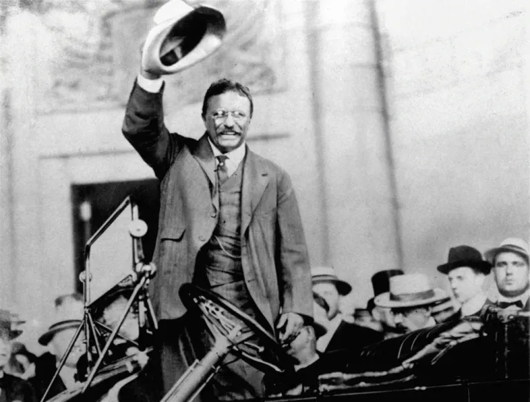 Theodore Roosevelt campaigns for the presidency in 1904.