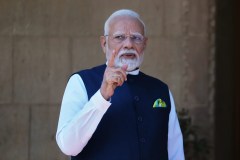 Trump shouldn’t wobble over Modi’s Beijing waltz
