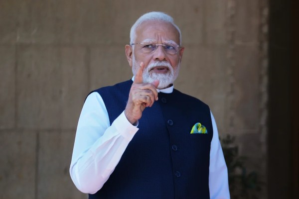 Trump shouldn’t wobble over Modi’s Beijing waltz