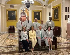 Senate seersucker tradition fosters bipartisanship in polarizing times