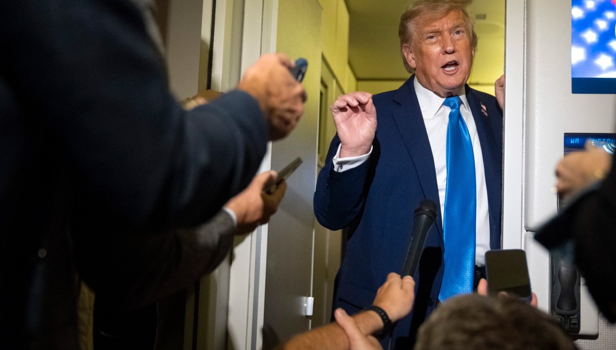Total Control Magazine Trump: 'We now have complete and total control of the skies over Iran'