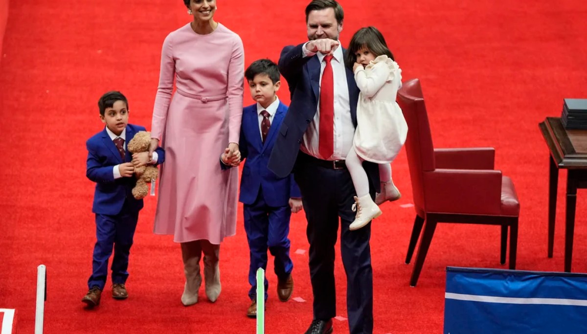 America has borders — it doesn’t need a bloodline