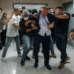 ICE barred from entering homes without judicial warrants and court arrests drop: Report