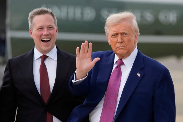 Dan Driscoll has no intent to resign as Army secretary despite Hegseth tension