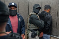ICE asks lawmakers to request visits 72 hours in advance amid Democratic pushback