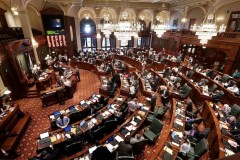 Illinois’s $55 billion budget approved with less than 48 hours for public review
