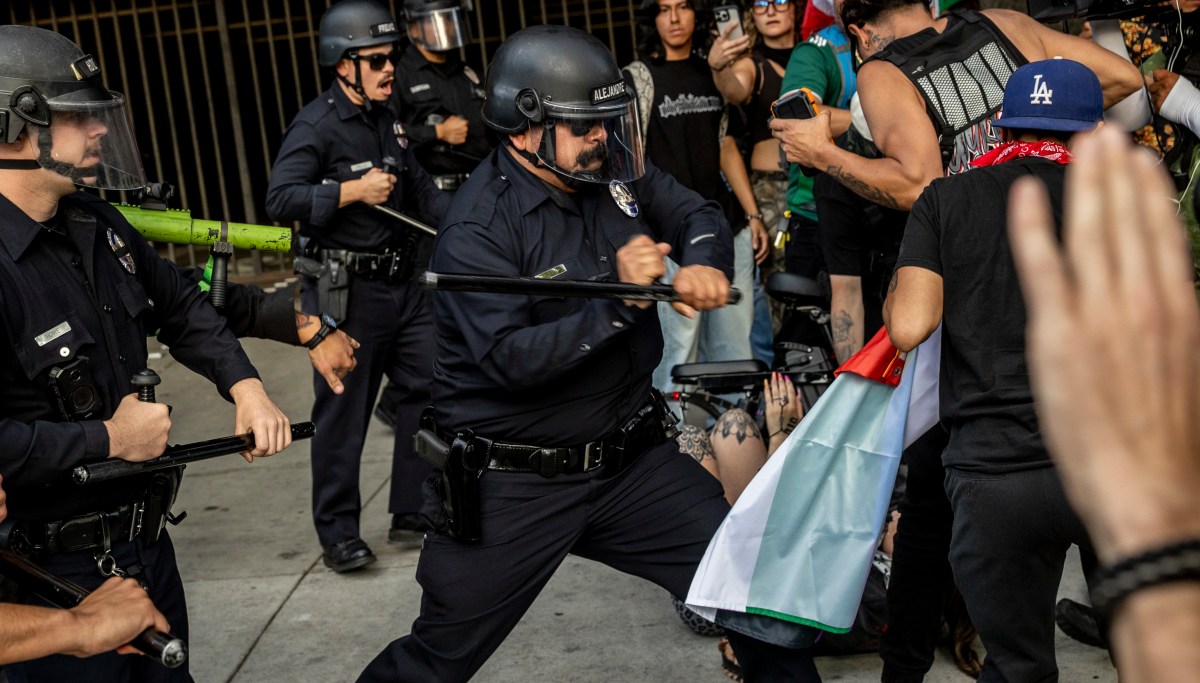 Ex-LAPD officer: Anti-ICE riot could rival Rodney King if Bass doesn't ...