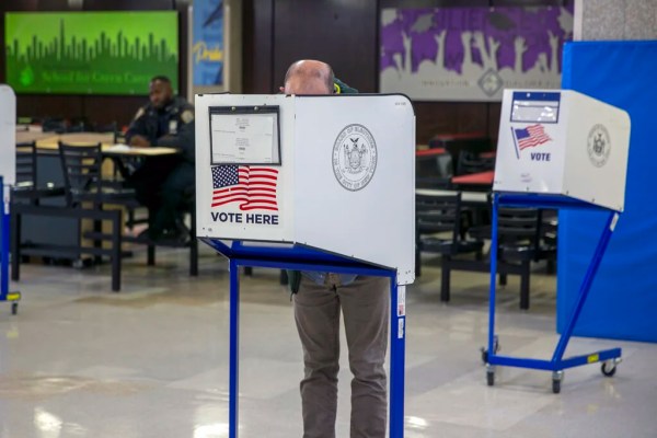 Early voting in NYC mayoral primary sees high turnout