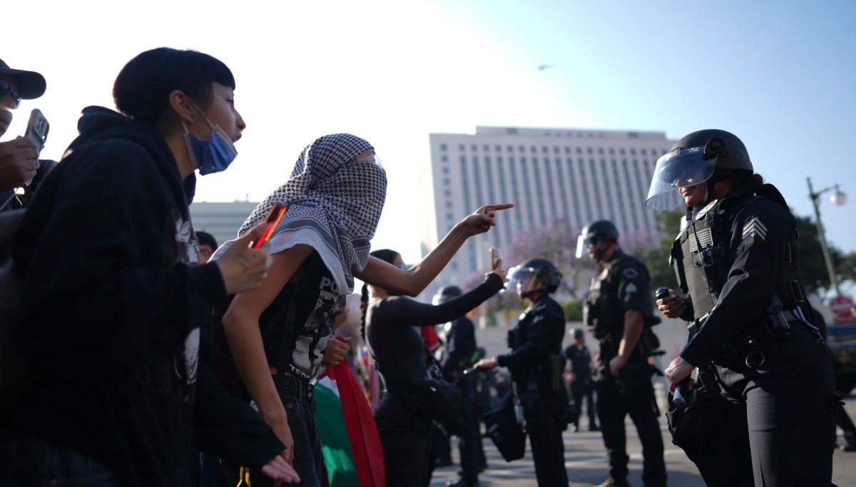 California Republicans seek vote to condemn LA riots as Trump sends in ...