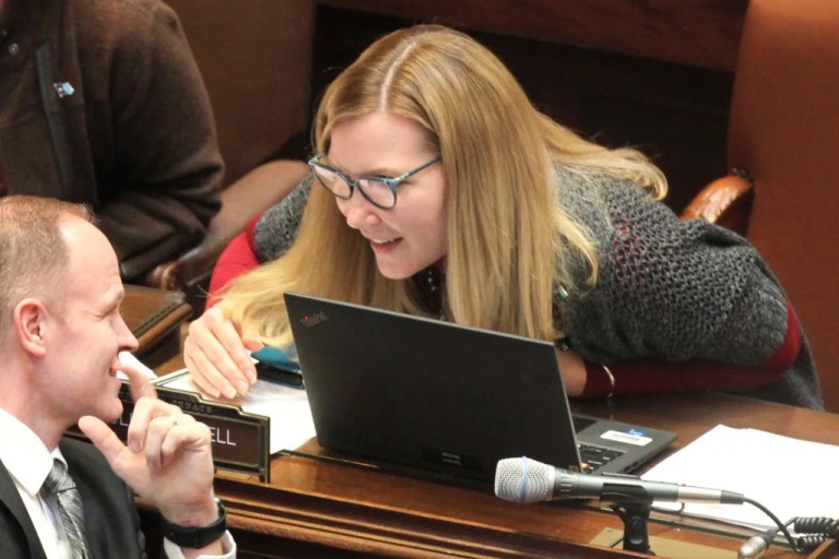 Minnesota state senator will resign following burglary conviction despite expected appeal