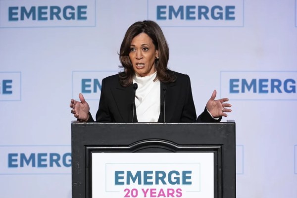 Kamala Harris sinking like a rock in 2028 race