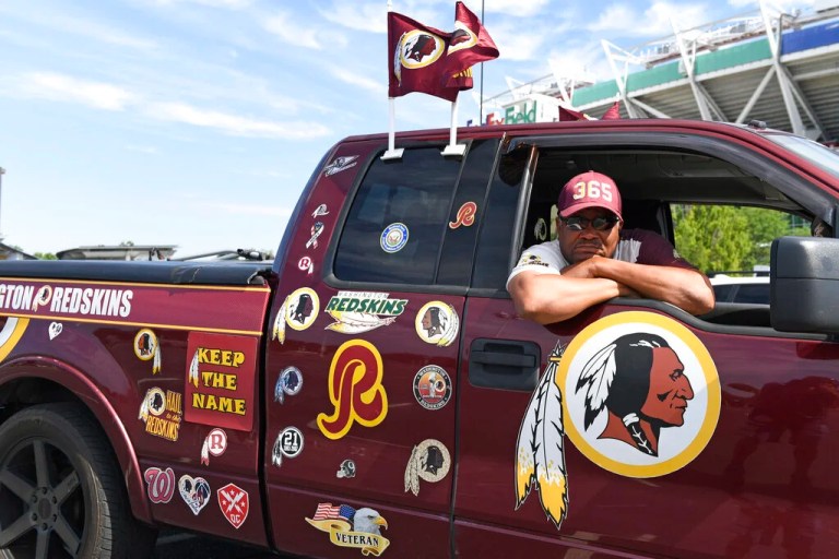 Washington Commanders should ‘absolutely’ return to ‘classic’ Redskins: Joe Concha