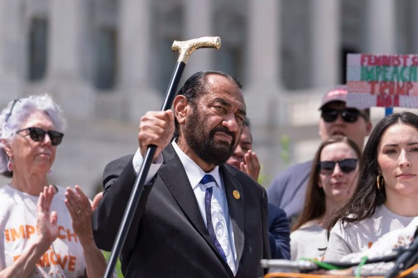 Al Green introduces more articles of impeachment against Trump