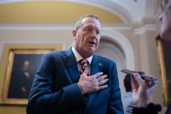Attacks on first responders would be federal crime under bipartisan bill