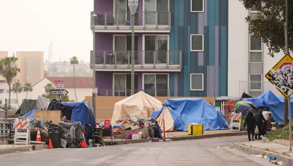 Politicians must not tolerate the risks posed by homelessness