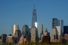 NYC Council overrides Adams on grocery worker pay, street vending ban