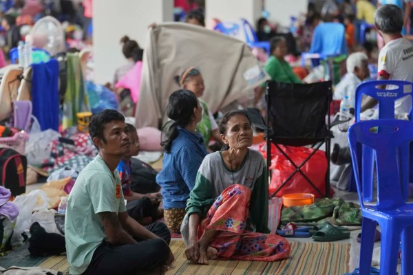 Thai and Cambodian leaders to meet in Malaysia for talks to end deadly border dispute