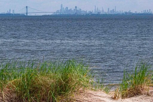 NYC Democrats attempt to stall gas pipeline revived in Hochul deal with Trump