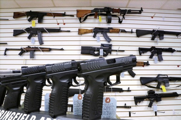 Plaintiffs take Cook County gun ban challenge to SCOTUS