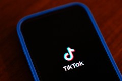 Trump’s TikTok deal ‘hostage’ to China trade talks as deadline looms