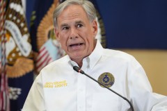 Abbott signs bills to improve childcare, early learning programs