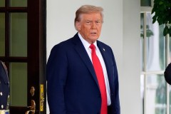 Republicans use Democratic threat of impeachment to motivate Trump voters