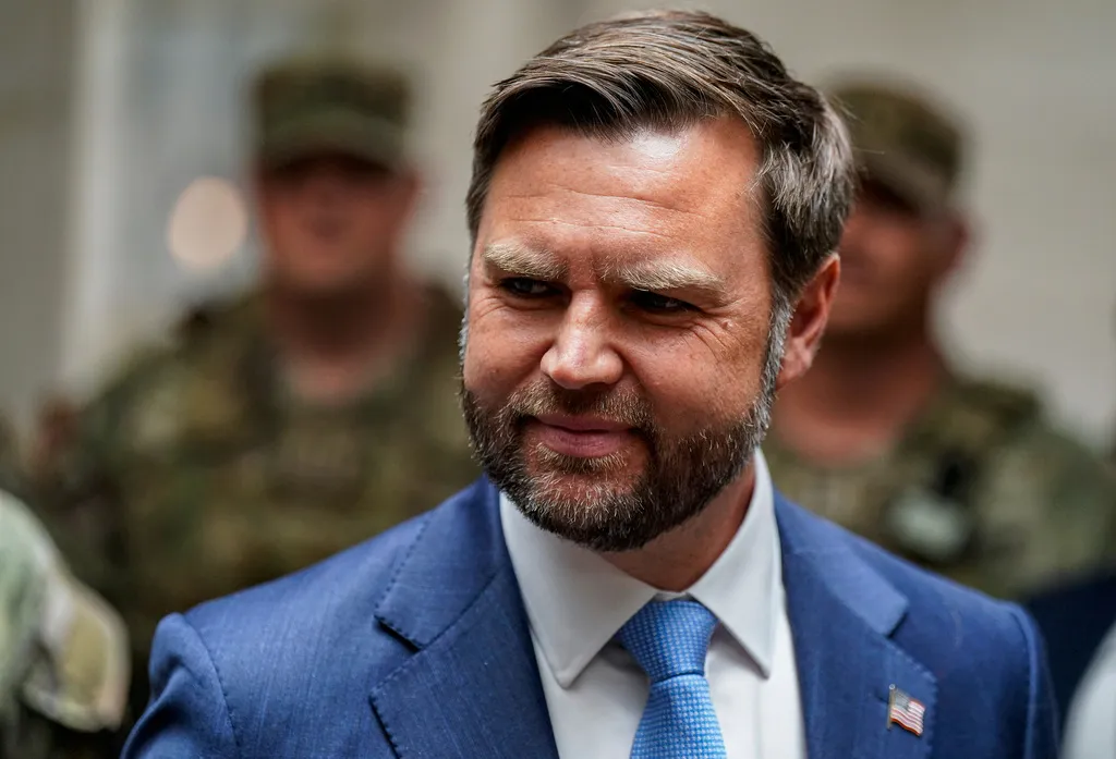 NextImg:Vance is no hypocrite on flag burning