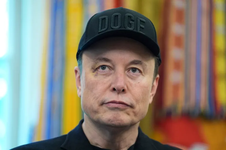 Musk files antitrust lawsuit accusing Apple of favoring OpenAI over Grok in app store