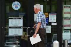 As Social Security turns 90, Congress faces deadline to prevent benefit cuts