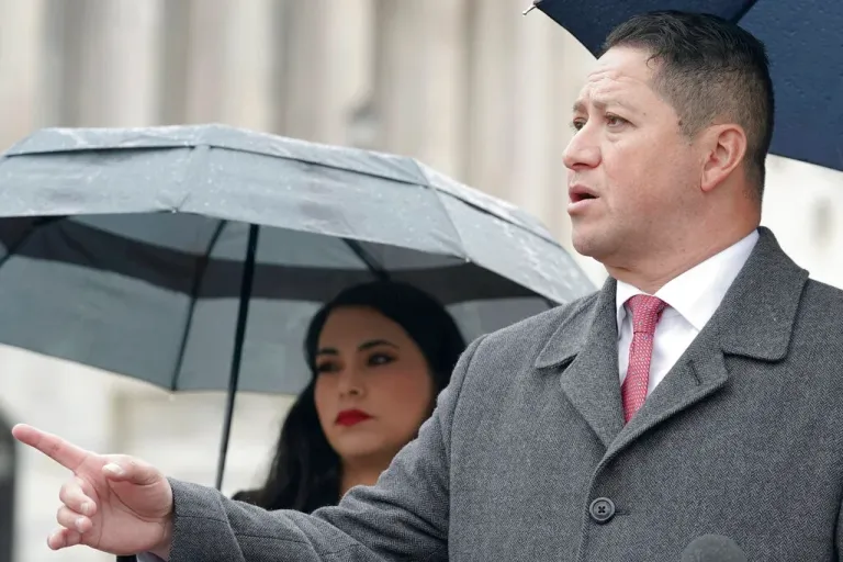 Texas Republican warns against ‘demonizing’ ICE agents, claiming ‘1,000% increase’ in attacks