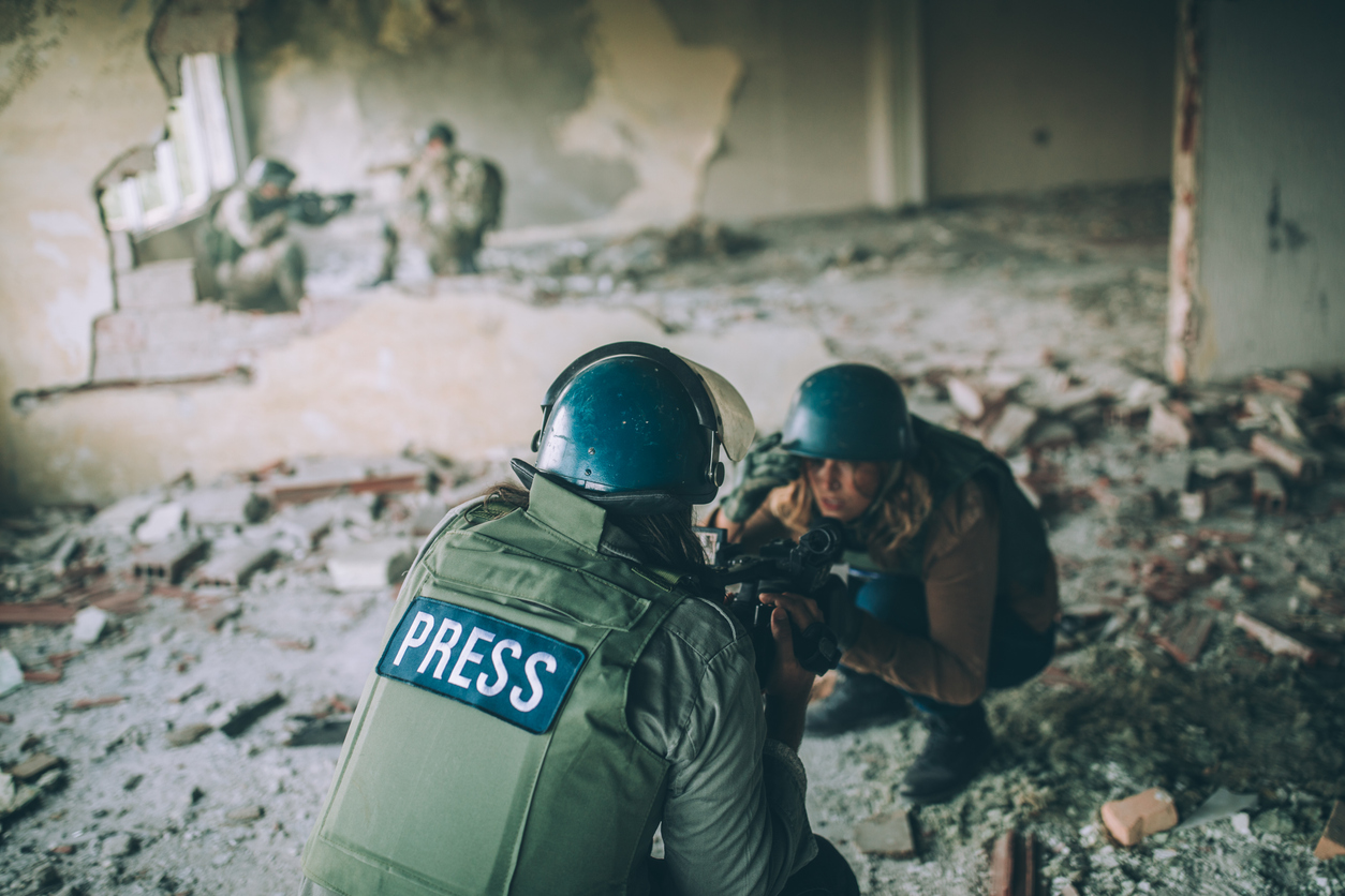 A war correspondent’s satire: Review of ‘Vulture’ by Phoebe Greenwood