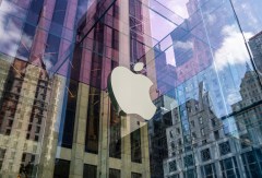 Apple reaches $250 million settlement with customers over AI capabilities