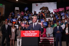 Democrats press DHS over armed officers at Newsom redistricting event
