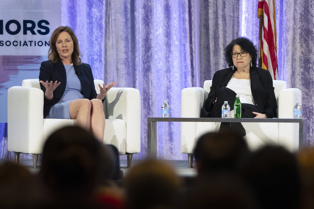 NextImg:Sotomayor, Barrett encourage public to read Supreme Court opinions as decisions get fiery