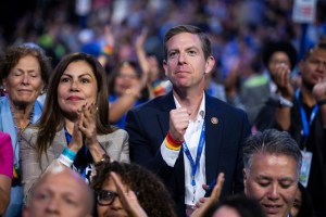 Democrats see electoral opportunity with rising energy prices