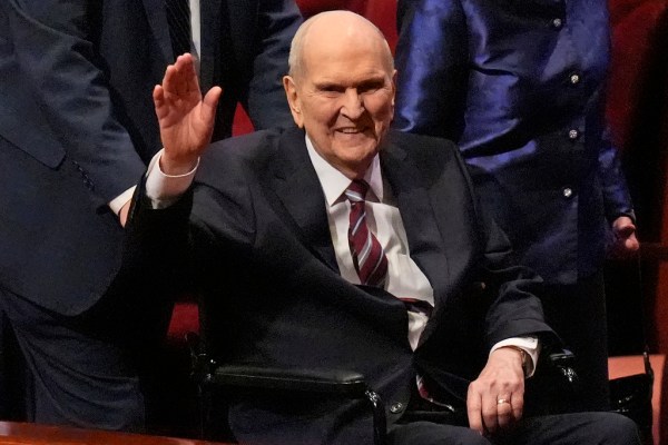 Leader of the LDS Church dies at 101