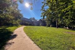 Higher ed spending up as enrollment plummets at Illinois universities