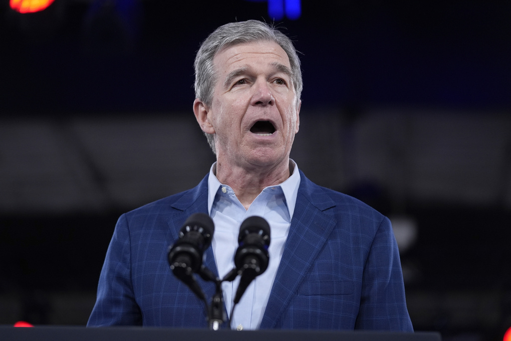 NextImg:Roy Cooper's 'weak' crime policies targeted after light rail stabbing