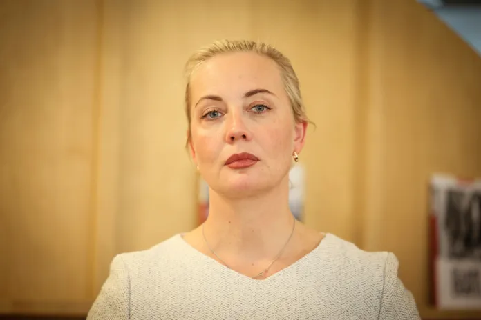 Alexei Navalny’s widow says Putin dissenter’s poisoning confirmed