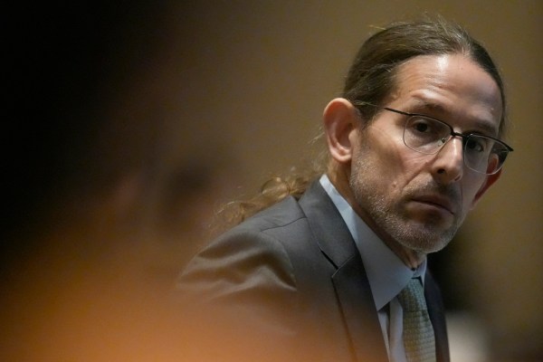 CDC panel votes to drop blanket recommendation for COVID-19 vaccines