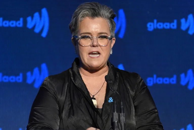 Rosie O’Donnell apologizes for suggesting Minneapolis shooter was ‘MAGA person’