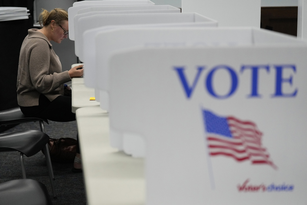 NextImg:Judge approves settlement in DOJ lawsuit over NC voter rolls