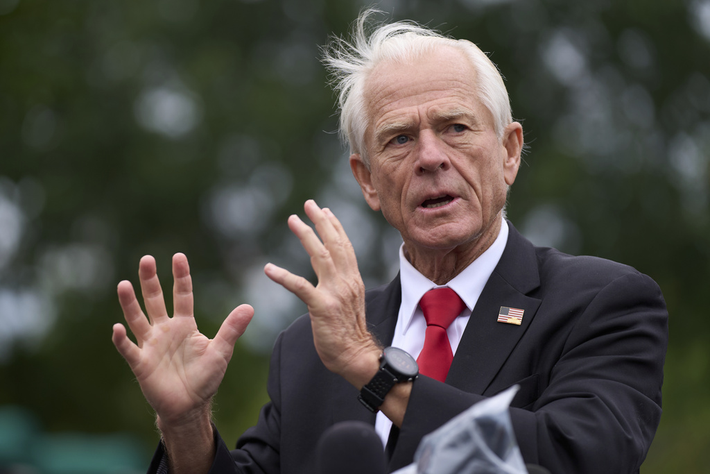 NextImg:Navarro accuses DOJ of cop-out in decision to drop his case without explanation