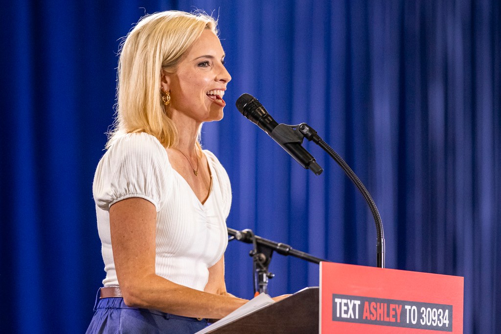 NextImg:Ashley Hinson secures key endorsement from super PAC supporting GOP women